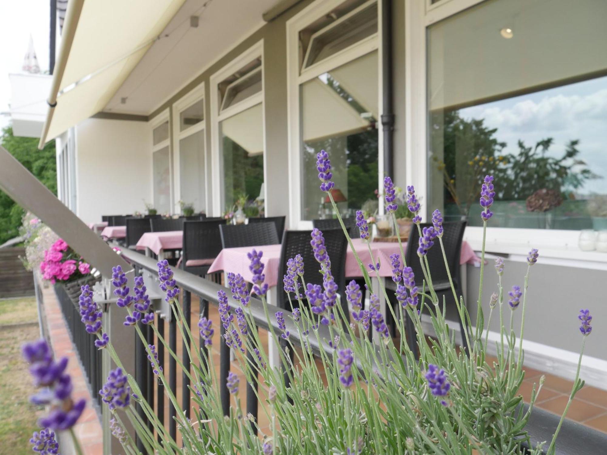 Hotel Faehrhaus Km734 ดุสเซลดอร์ฟ ภายนอก รูปภาพ