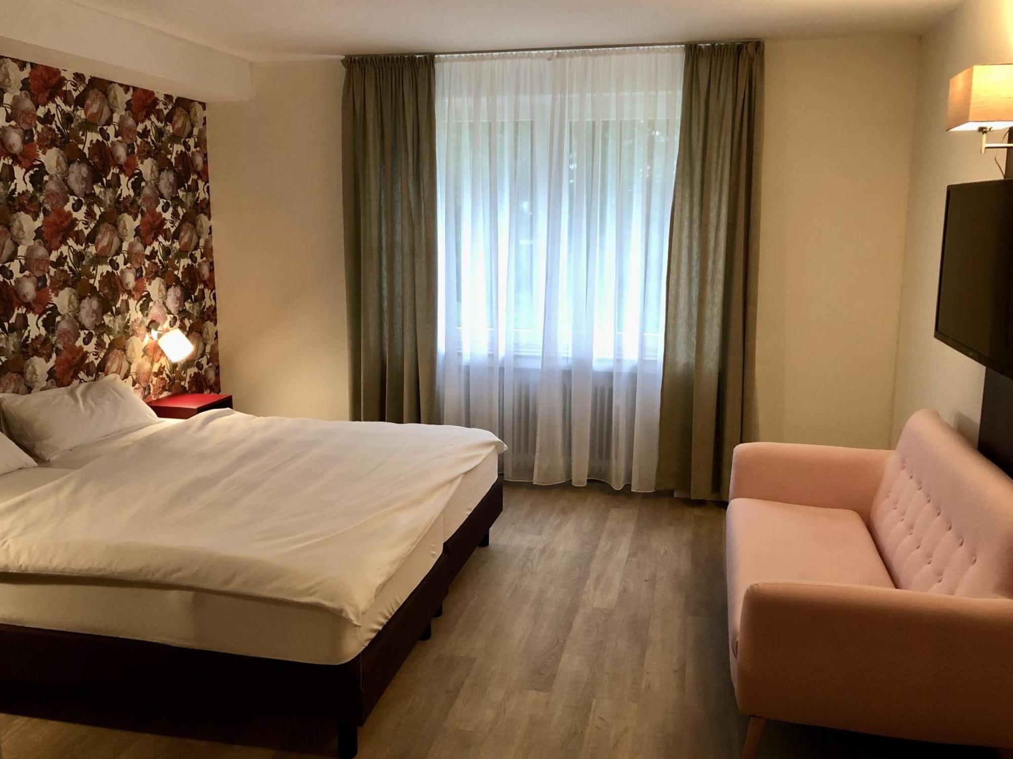 Hotel Faehrhaus Km734 ดุสเซลดอร์ฟ ห้อง รูปภาพ